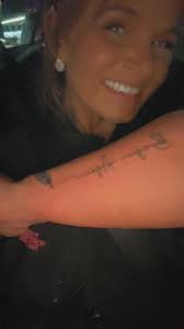 Happy Birthday Taylorrrrrr 🥰🫶🏼 Begin Again is something I have told  myself since the song came out every time something doesn't go my way. A  paper airplane for letting it all go.