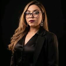 Feliz de anunciar que trabajo para Grupo Rio y estoy iniciando mi  capacitación en la ciudad del cazado brasileño: Porto Alegre, Brasil.  Vizzano es la marca #1 del top de calzado brasileño