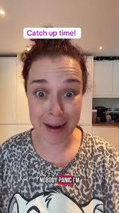 I got food poisoning! But don’t worry feel like a human now! Let’s have a  catch up ☕️ #fyp #foryoupagе #tracybeaker #catchup #nightout