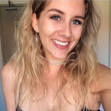 Nicole Thibodeau's Instagram, Twitter & Facebook