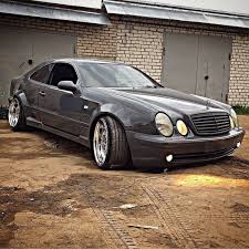 Pin By Yannick Wilke On Gorgeous Machines Mercedes Clk Mercedes Clk 320 Mercedes Benz Cars