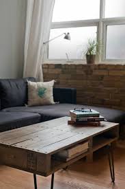 Assembler cette même base par vissage. La Table Basse Palette 60 Idees Creatives Pour La Fabriquer Archzine Fr Table Basse Palette Faire Une Table Basse Faire Une Table Basse En Palette