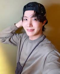 I swear to god.. he is the prettiest m£