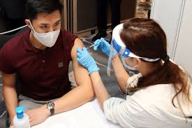 It is the second vaccine to be approved for use here and will be available at four new. Singapore To Delay Second Dose Of Covid 19 Vaccine To Get Shots Into More Arms Government Economy The Business Times