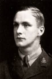 Robert Edkins's Instagram, Twitter & Facebook