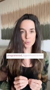 Isabelle Fair's Instagram, Twitter & Facebook