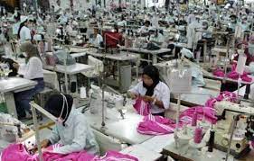 Pada arti harafiahnya acap dibuat sekitar goni. Daftar Pabrik Garment Textile Indonesia
