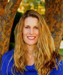 I Talked to Relationship Therapists About Ultimatums—Here's What They Said 