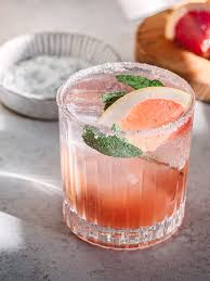 Gin Tonic Rezept Mit Grapefruit Salbei Needle Gin Rezept In 2020 Gin Tonic Rezept Coctail Rezepte Gin Cocktail Rezepte