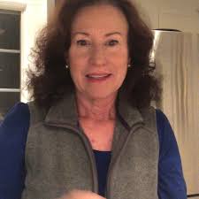 Smoky Bean Soup for a cold Rainy weekend , the smoky comes from bacon but  you can make a vegan version too ! #healthyeating #beans  #realdealnutritionist #ccnw #ccnutritionandwellness