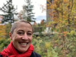 Oh and if you could hear the music and smell the food yum🤗🥰