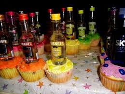 Liquor 21st Birthday Cake With Alcohol Bottles Awesome Cupcakea 21st Birthday Cupcakes Fun Cupcakes Birthday Cupcakes