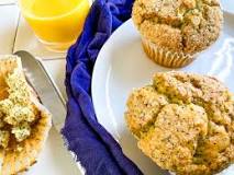 How do you get sugar on top of muffins?