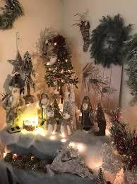 Christmas brings with it many associated things like christmas tree decoration, gifts from santa clause to children and more. The Enchanted Forest Christmas House The Enchanted Forest Facebook
