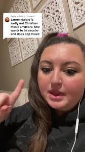 Lauren Dionne's Instagram, Twitter & Facebook