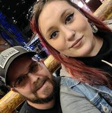 Kirsten Mcdowell's Instagram, Twitter & Facebook