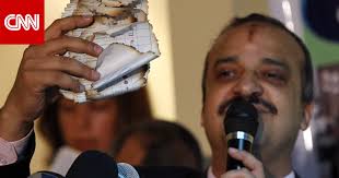 ‎حملة الدفاع عن الدكتور محمد البلتاجي. Ø¹Ø§Ø¦Ù„Ø© Ù…Ø­Ù…Ø¯ Ø§Ù„Ø¨Ù„ØªØ§Ø¬ÙŠ ØªØªØ­Ø¯Ø« Ø¹Ù† Ø¥ØµØ§Ø¨ØªÙ‡ Ø¨Ø¬Ù„Ø·Ø© Ø¯Ù…Ø§ØºÙŠØ© Ø¨Ø³Ø¬Ù†Ù‡ ÙÙŠ Ù…ØµØ± Ù†Ø´Ø·Ø§Ø¡ ÙŠÙ†Ø§Ø´Ø¯ÙˆÙ† ÙˆÙ…ØµØ¯Ø± Ø£Ù…Ù†ÙŠ ÙŠØ¹Ù„Ù‚ Cnn Arabic