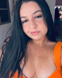 Amanda Suniga's Instagram, Twitter & Facebook