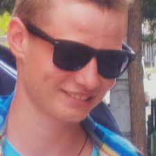 Jonas Fischer (@Jonas_Mahone)