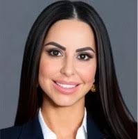 Kelly Moffitt's Instagram, Twitter & Facebook