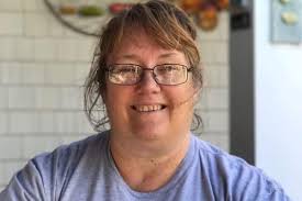 Cindy Epley's Instagram, Twitter & Facebook