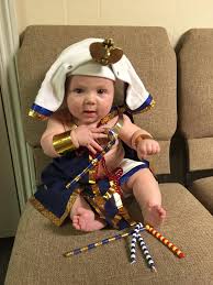 You can even dress like tiffany from bride of chucky or wear a more feminine version of chucky's iconic overalls! Diy Pharaoh Of The Nile Baby Costume Costume Yeti