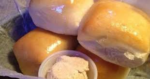 Copycat texas roadhouse cinnamon honey butter. How To Make Texas Roadhouse Inspired Rolls With Honey Cinnamon Butter Homemaking Com