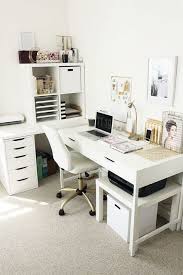 Office Reveal Simple And Bright Minimal Office Decor The Post Office Reveal Appeared First On My Blog Weisses Buro Schreibtisch Ecke Arbeitszimmerideen