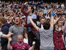 Gardner was arrested by the metropolitan police in 1987 as part of operation fulltime. Chicharito Sera Alentado Por Los Hooligans Del West Ham