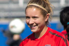 Professional soccer player in the nwsl. Red Stars Sign Spirit Midfielder Kristie Mewis Hot Time In Old Town