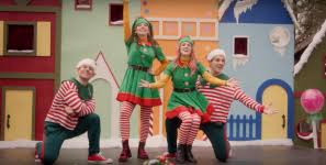 Laura marano, gregg sulkin, isabella watch online streaming dan nonton movie a cinderella story: Everything You Need To Know About A Cinderella Story Christmas Wish Movie 2019