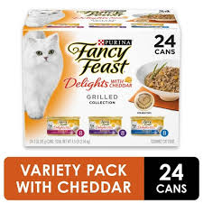 Crafted with love for over 35 years, fancy feast knows what cats crave, and just how to satisfy that hunger. Purina Fancy Feast Delights With Cheddar Grilled Collection Gourmet Wet Cat Food 3oz 24ct Variety Pack Target