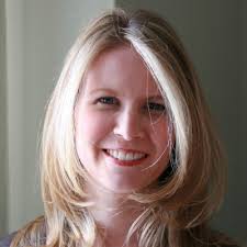 Kelly Gavin's Instagram, Twitter & Facebook