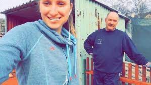 Born 28 june 1999) is a czech professional tennis player. Holky Potrebuji Spis Psychologa Nez Trenera Tvrdi Prvni Kouc Vondrousove Sport Cz