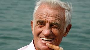 Bloqués par la tempête hivernale, des touristes sud-coréens accueillis par  un couple d'Américains