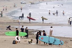 客は止められない コロナ閉鎖続出の海水浴場 事故や管理懸念 産経ニュース