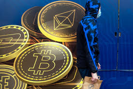 Btc elon (btcelon) erc20 token in binance smart chain mainnet. Btc Doge Eth Prices What Elon Musk And Tom Brady Think About Crypto Bloomberg