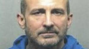 Deputies searching for man wanted for fatal east Travis County shooting