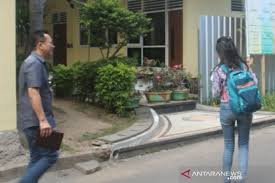 Daftar nama ponpes pondok pesantren tertua (tidak otomatis terbesar atau terbaik) di indonesia sistem salafiyah, modern atau kombinasi keduanya. Soal Kasus Aset Lcc Bank Sinarmas Serahkan Kepada Penyidik Kejaksaan Antara News