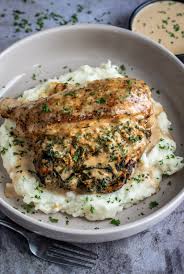 Creamed Spinach Stuffed Chicken Spinach Stuffed Chicken Spinach Mashed Potatoes Recipe Healthy Stuffed Chicken