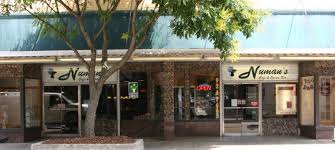 Numan S Cafe And Sports Bar In Johnson City Tn Used To Be Called Chucky S Trading Post Where Kenny Chesney First Got Places To Eat Sports Bar Outdoor Decor