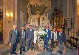 Lunes, miércoles y viernes, de 19:30 a 20:30h, preferiblemente por teléfono o email. Hospital Universitario Virgen Del Rocio
