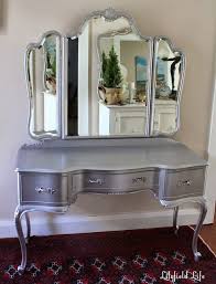 Tips On Using Metallic Paint And A Silver Painted Dressing Table Set Silver Painted Furniture Silver Bedroom Bedroom Vanity Set
