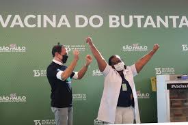 O brasil já tem vacina aprovada pela anvisa. Brasil Completa Um Mes De Vacinacao Contra Covid 19 Confira O Ranking Dos Estados Jovem Pan