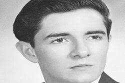 Daniel Nott's Instagram, Twitter & Facebook