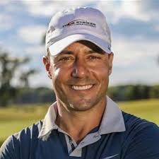 Michael Caris's Instagram, Twitter & Facebook