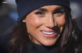 The first letter young Princess Elizabeth wrote to her grandmother Queen  Mary- “Darling Granny, Thank you very much for the lovely doll's house. I  do love it and I have unpacked the