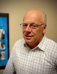 Chiropractic Treatment In Redding, Dr. Lee S. James