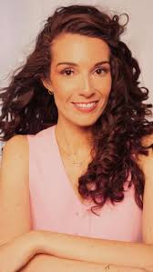 Laura PELTIER candidate 8 Prix de l'Élégance 2021 du comité Miss  Franche-Comté _ Laura Peltier 🎂24 ans 🏠Ecole Valentin (25) 🎓 Après une  classe préparatoire aux grandes écoles en biologie à Besançon,