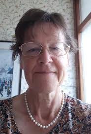 Janet Lander's Instagram, Twitter & Facebook